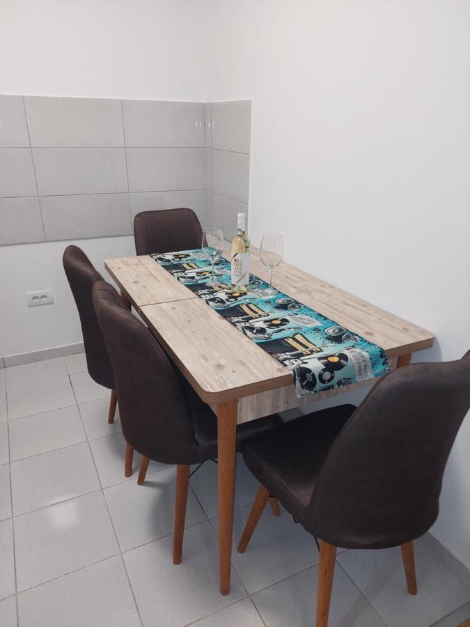 Apartman Muzika Jagodina Exterior foto